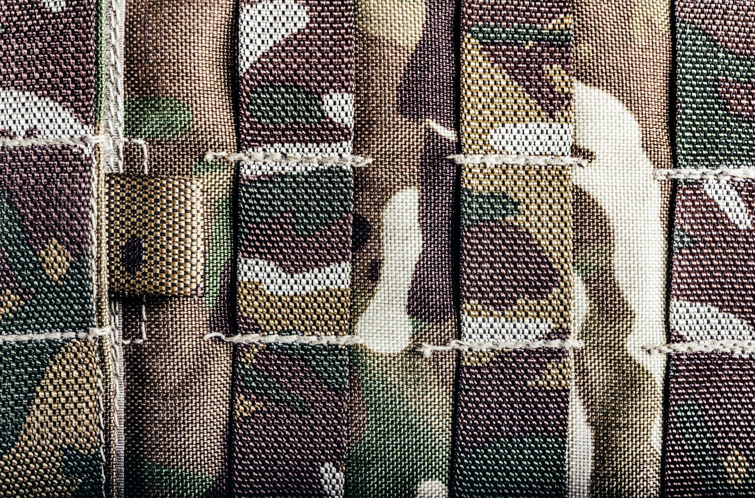Conheça os tecidos de alta resistência Cordura ® e suas aplicações na fabricação de produtos militares e esportivos