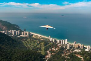 Nylon Rip-Stop 95: resistência leve para infláveis, balões e esportivos técnicos